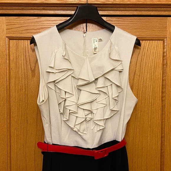 Emma & Michele Size 14 Black and Cream Dress with Red Belt - Picture 3 of 7